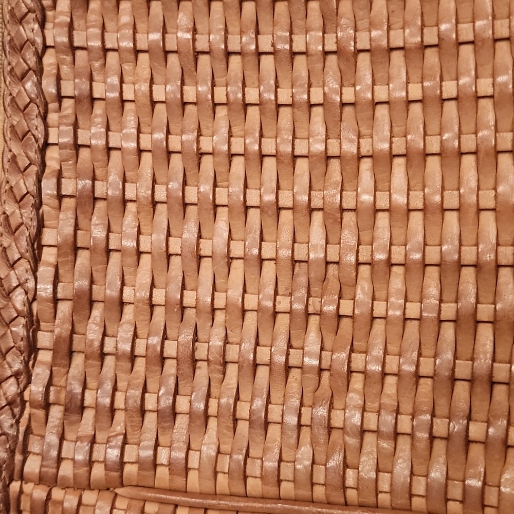 Woven Crossbody Bag in Light Brown - Picture 5 of 9